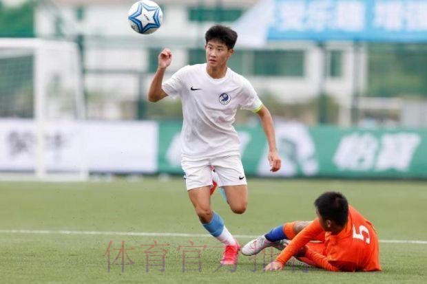 杨铭锐，从车库走出来的国少前锋